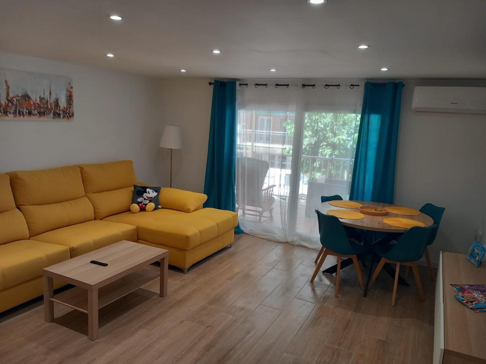 Sea Breeze Apartment Cullera Eksteriør bilde